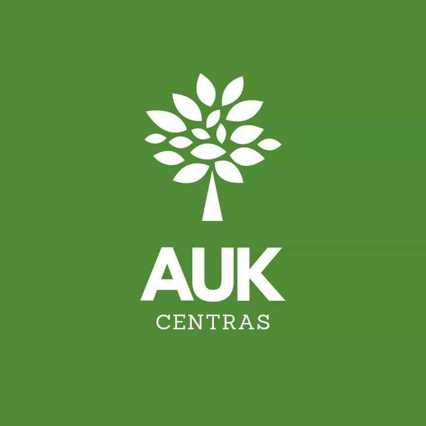 AUK Centras logotipas